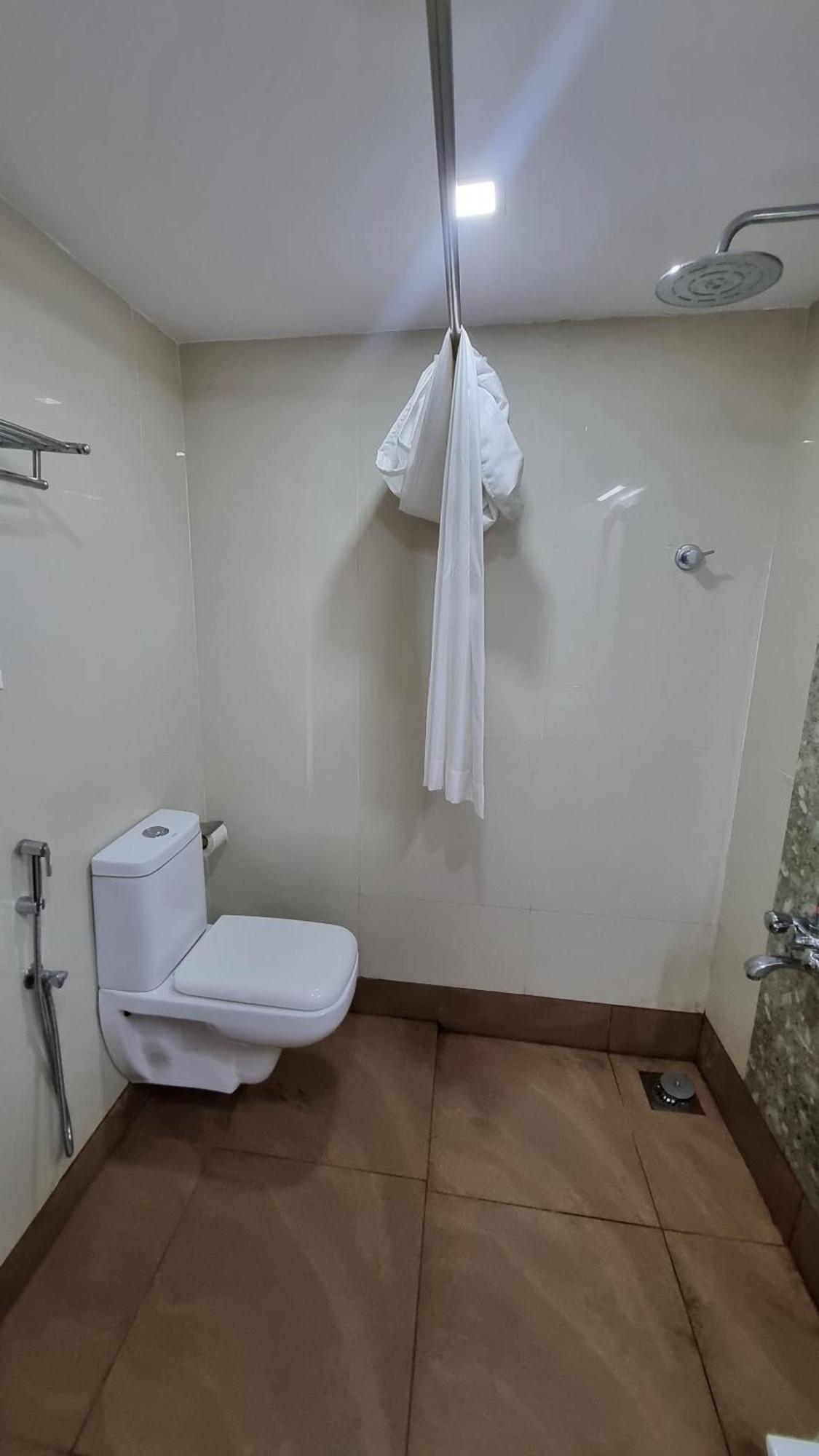 Hotel Savera Park Thrissur Eksteriør billede