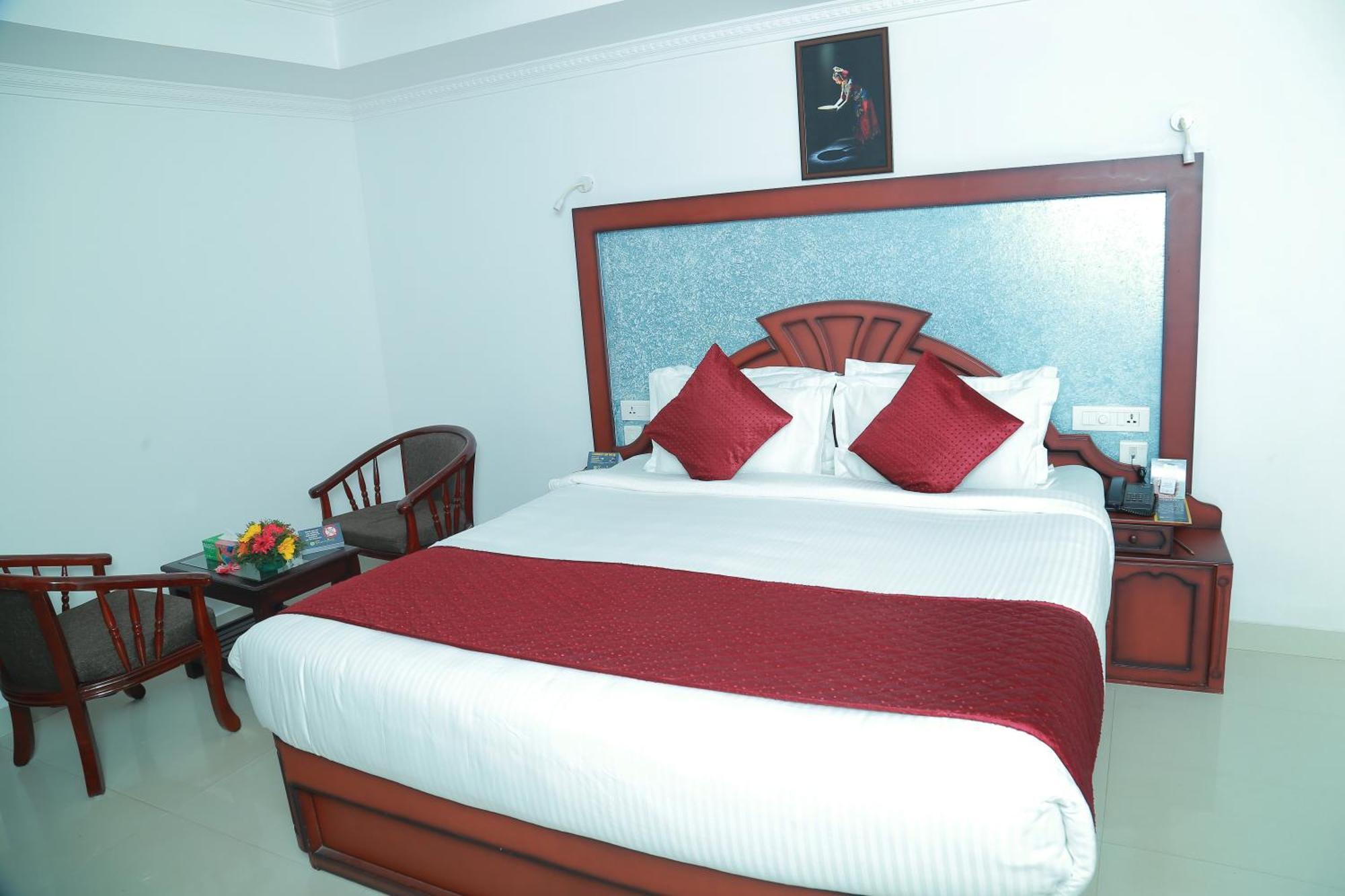 Hotel Savera Park Thrissur Eksteriør billede