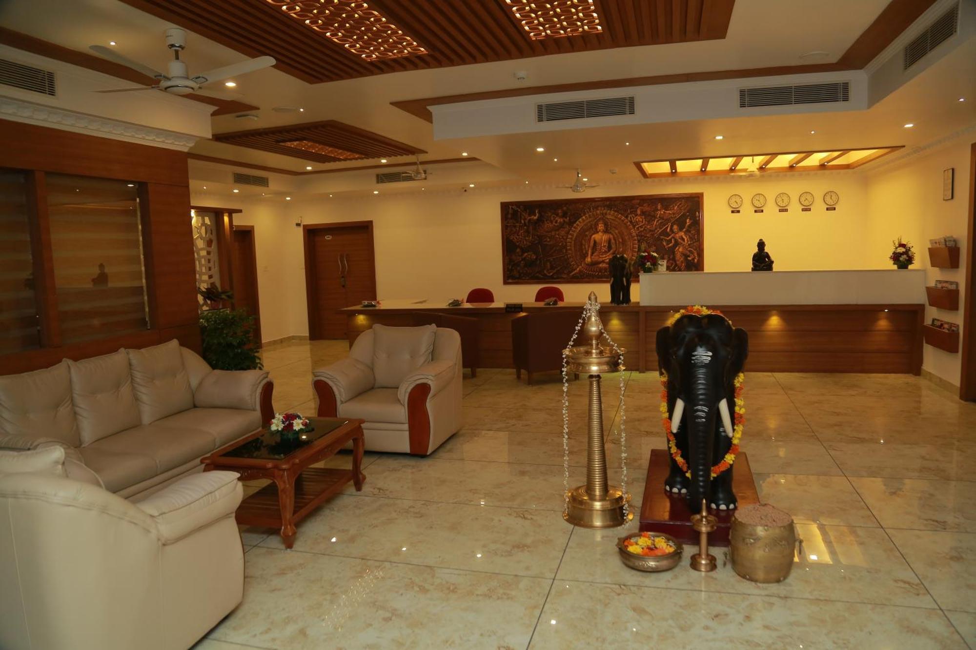 Hotel Savera Park Thrissur Eksteriør billede